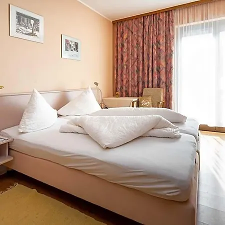 Erlenhof 3*
