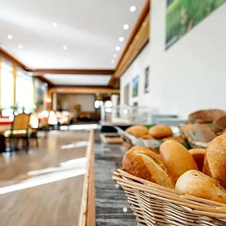 Erlenhof 3*