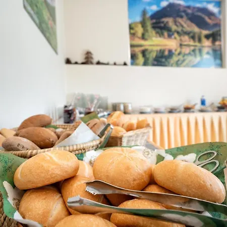 Erlenhof Bed & Breakfast 3*