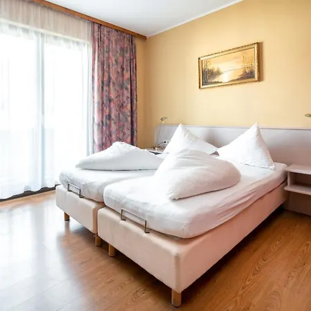 Erlenhof Bed & Breakfast Kotschach-Mauthen